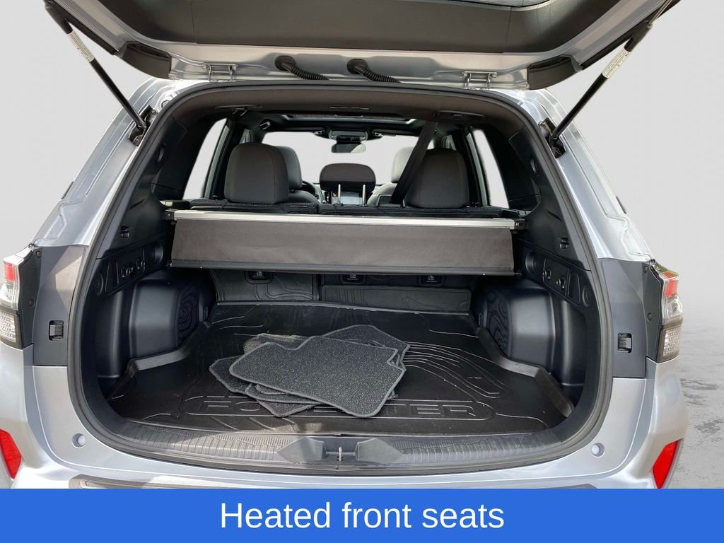 Used 2025 Silver Subaru Premium image 5