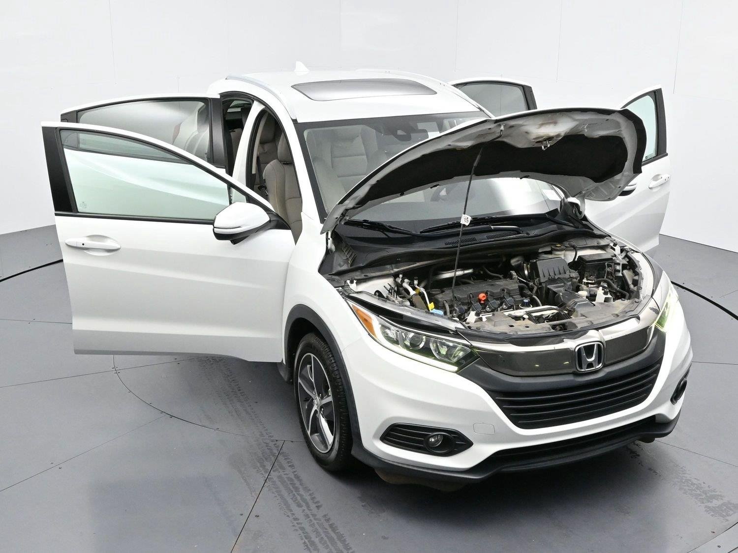 Used 2022 Platinum White Pearl Honda EX-L image 37
