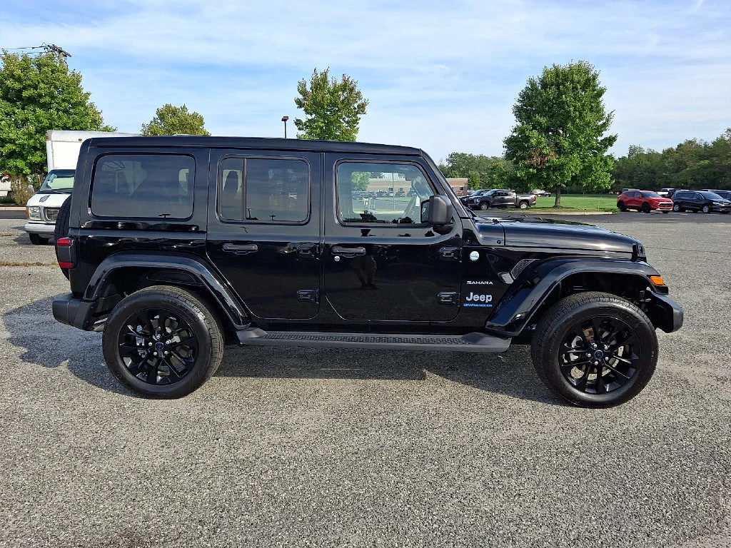 Used 2024 Black Jeep Sahara 4xe image 13