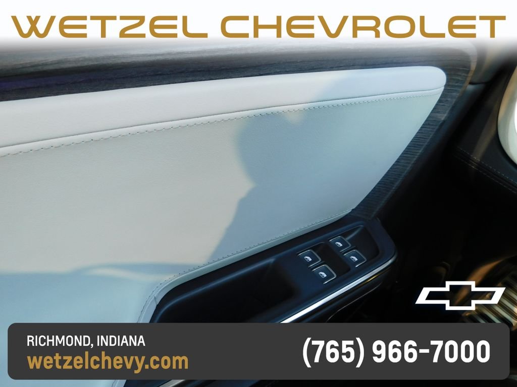 Used 2023 Blue Rivian Adventure image 13