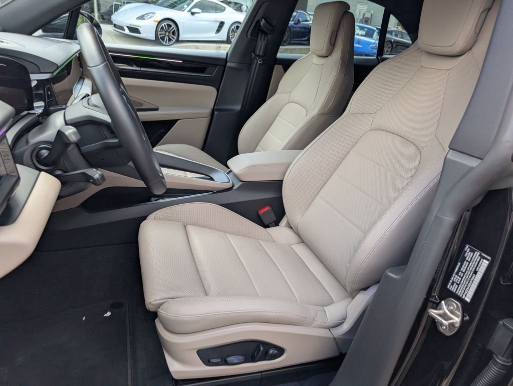 Used 2025 Black Porsche  image 5