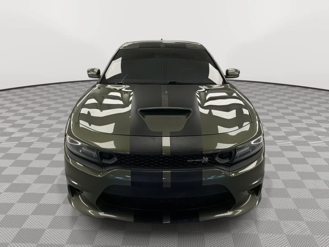 2C3CDXGJ2KH661735