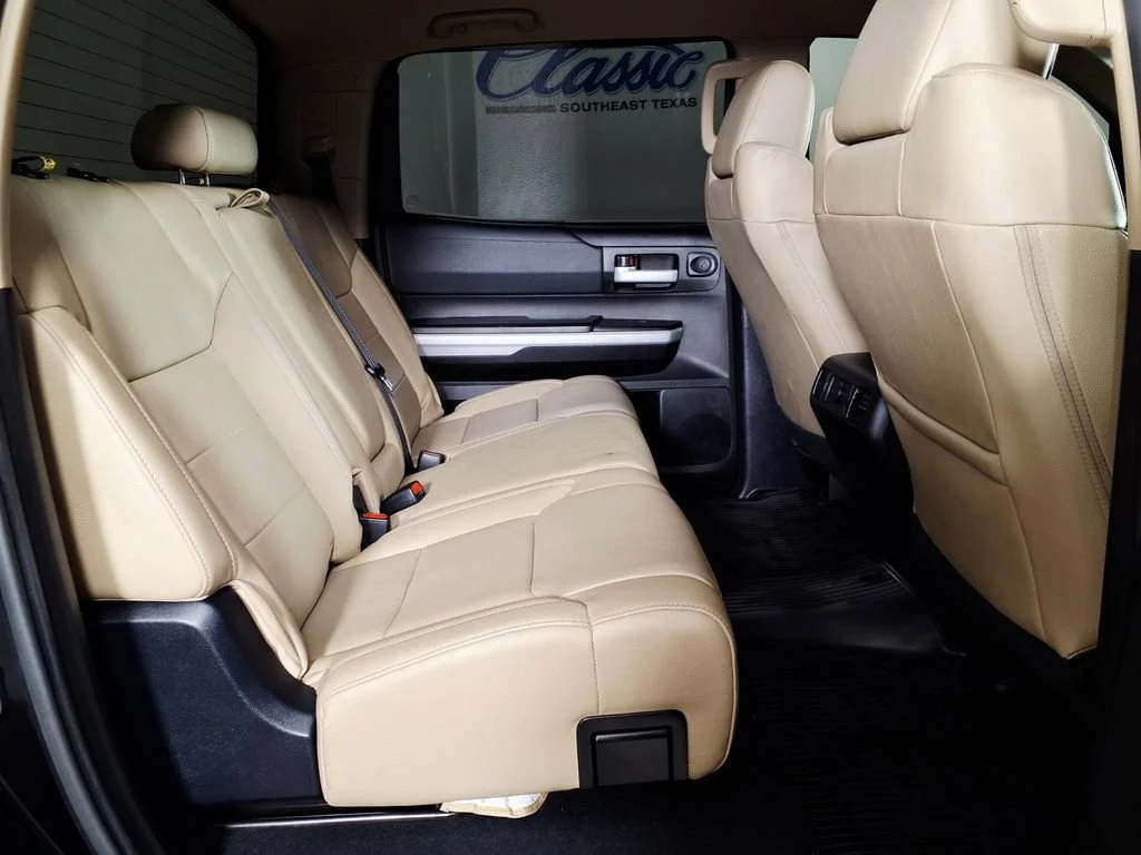 Used 2021 Midnight Black Toyota SR5 image 12