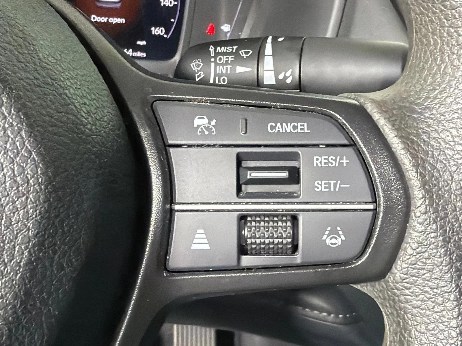 Used 2023 White Honda LX image 25