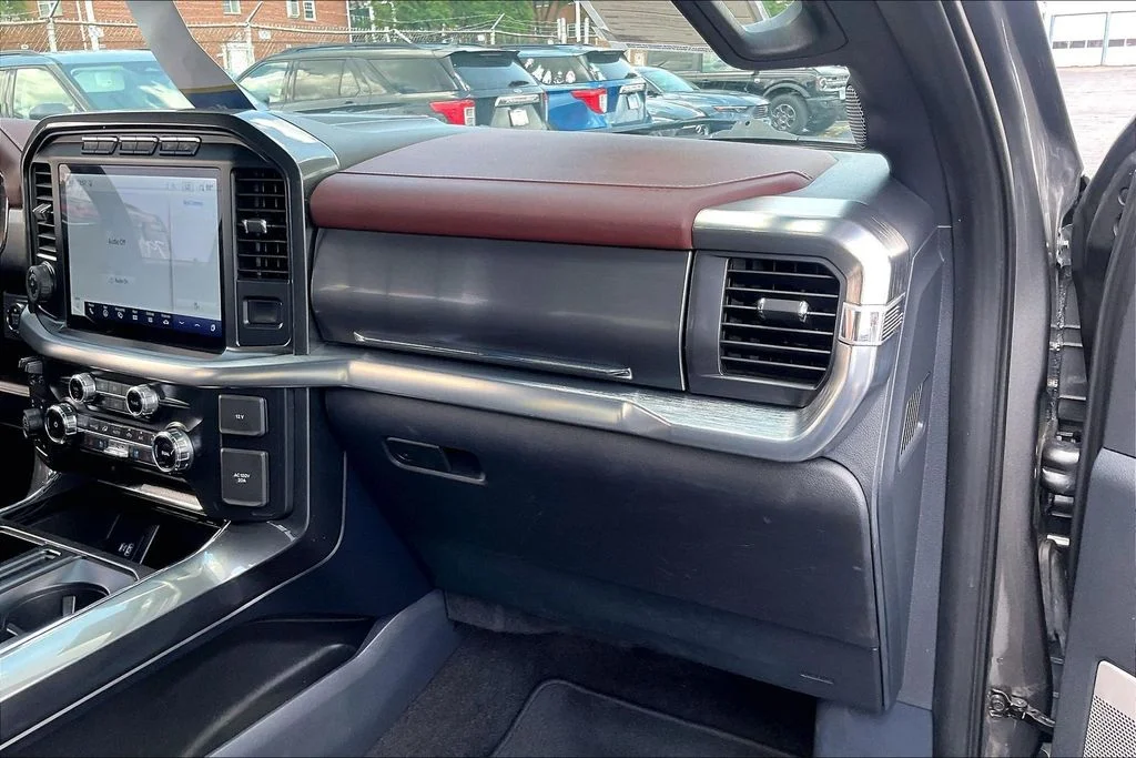 Used 2022 Gray Ford Lariat image 15