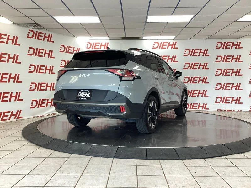 Used 2023 Gray Kia X-Line image 7