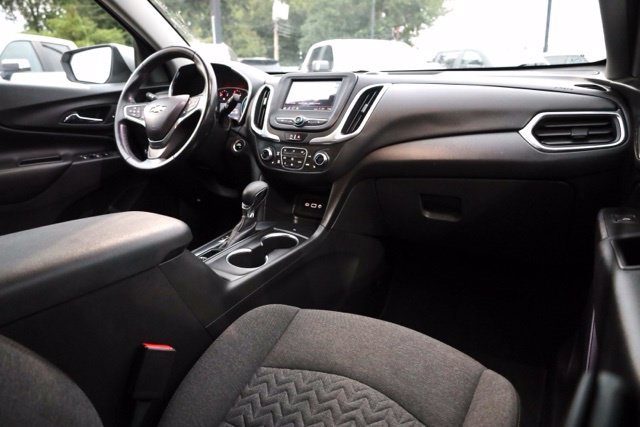 Used 2022 Silver Ice Metallic Chevrolet LT image 38