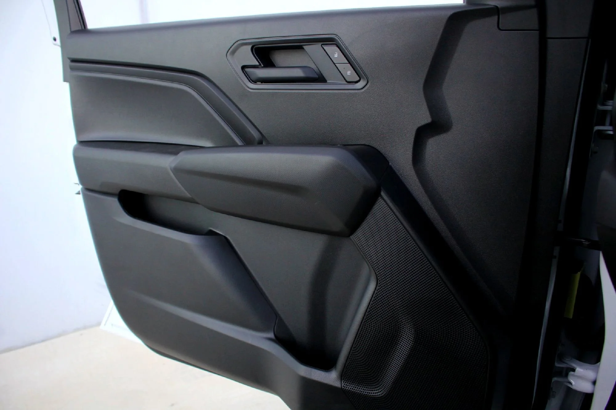 2026 Chevrolet Colorado Work Truck - Photo 11