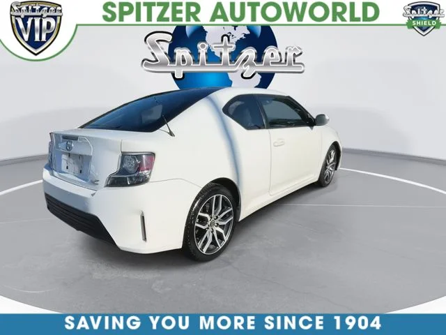 Used 2014 White Scion Base image 9