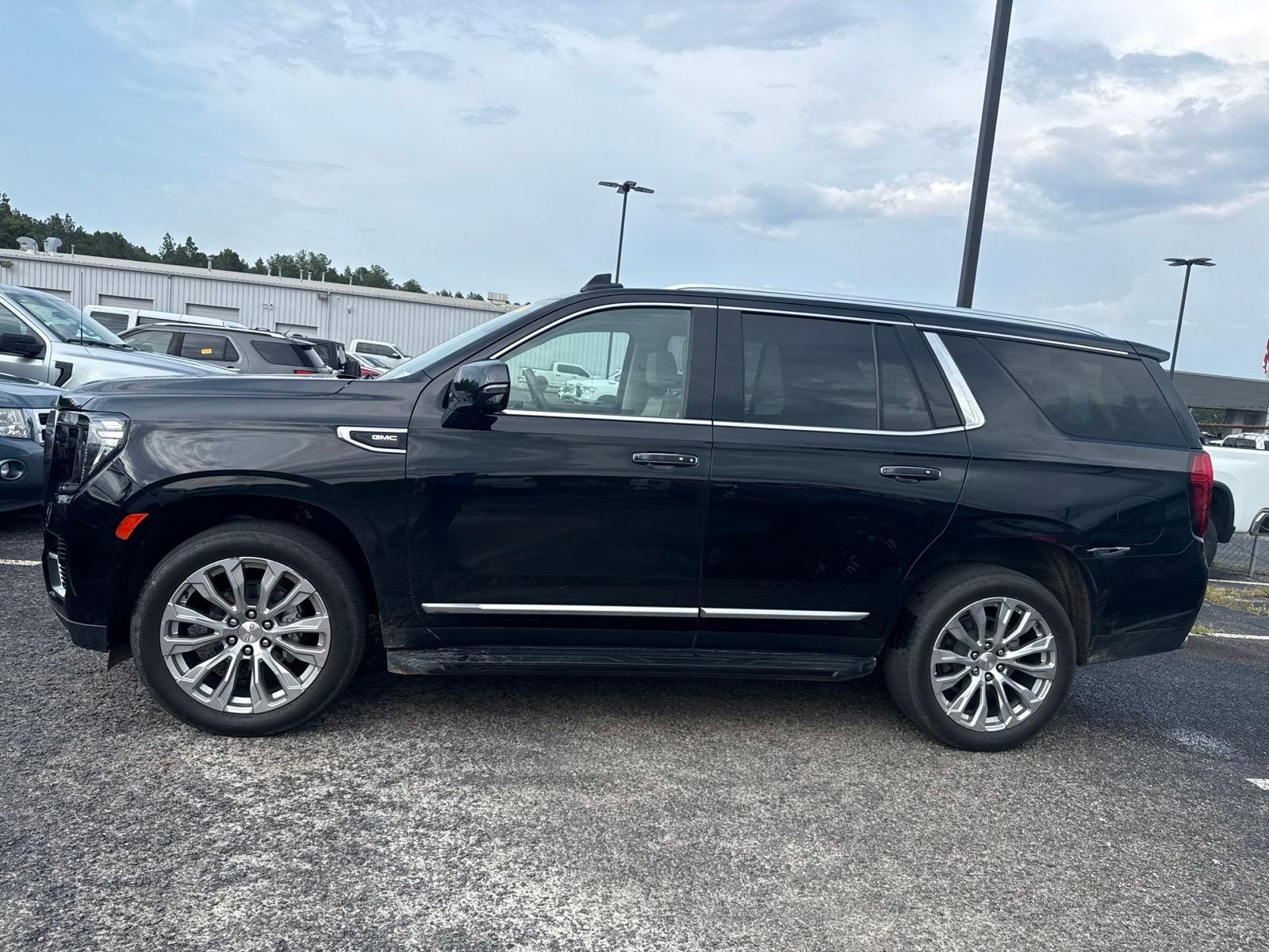 Used 2024 Black GMC Denali image 3