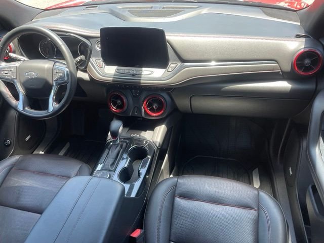 Used 2023 Red Chevrolet RS image 17