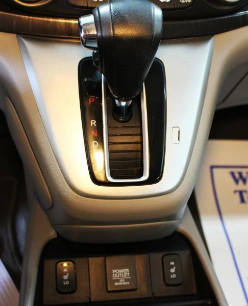 Used 2014 Silver Honda EX-L 2WD 5-Speed AT image 24