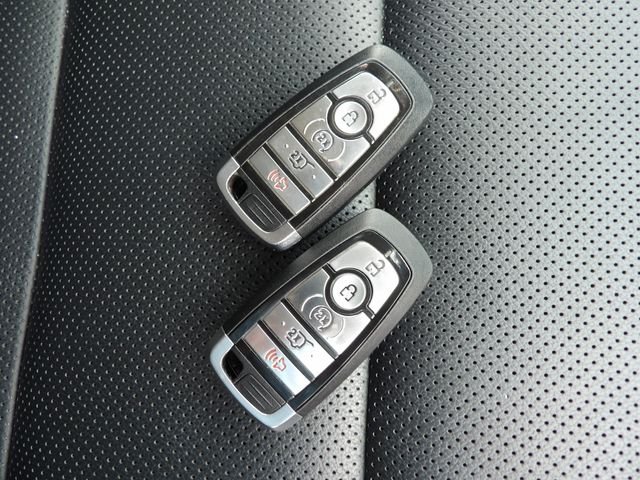 Used 2020 Ingot Silver Metallic Ford Titanium image 9