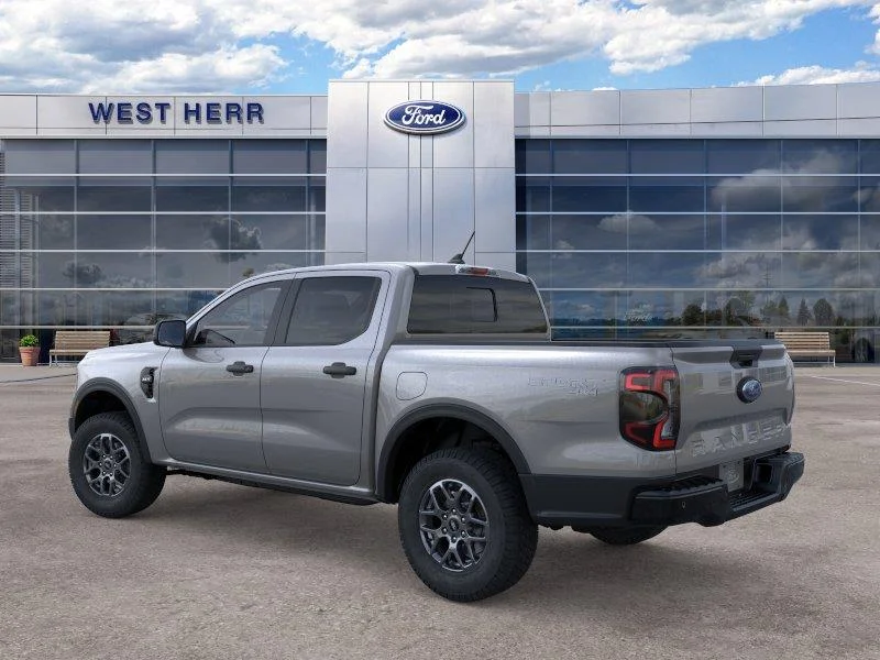 New 2026 Carbonized Gray Metallic Ford XLT image 5