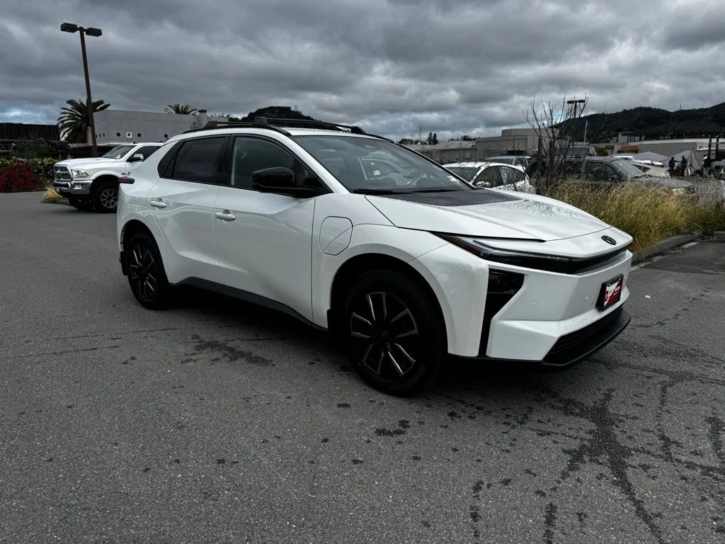 New 2026  Toyota XLE image 3