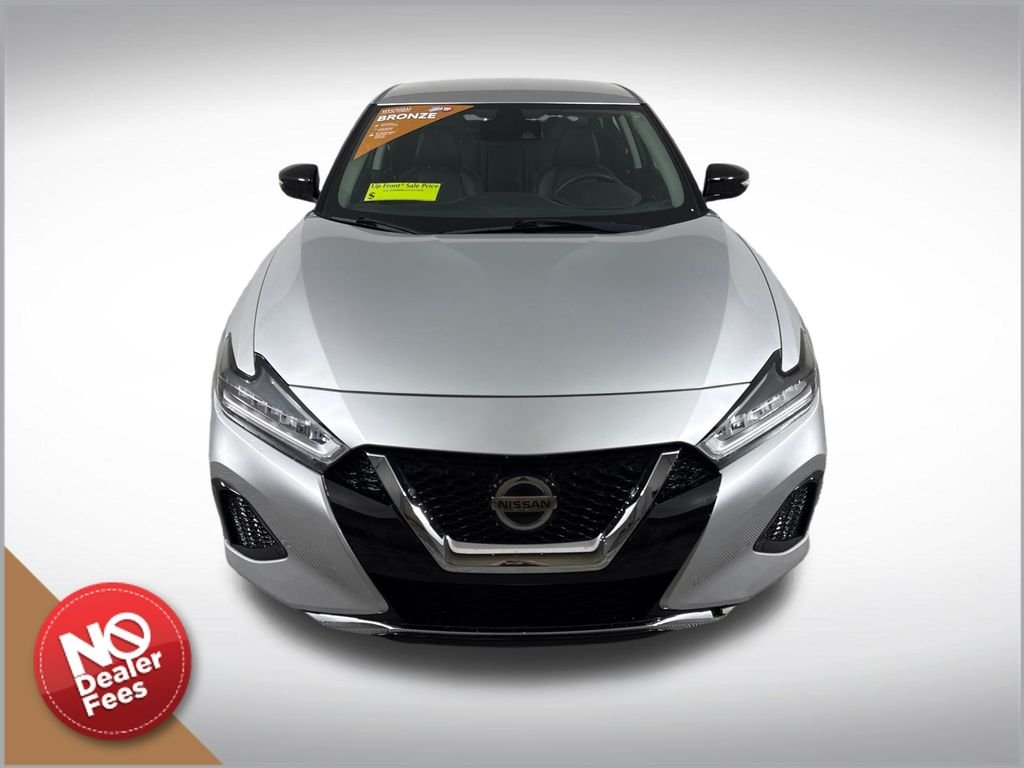 Used 2020 Silver Nissan 3.5 SV image 9