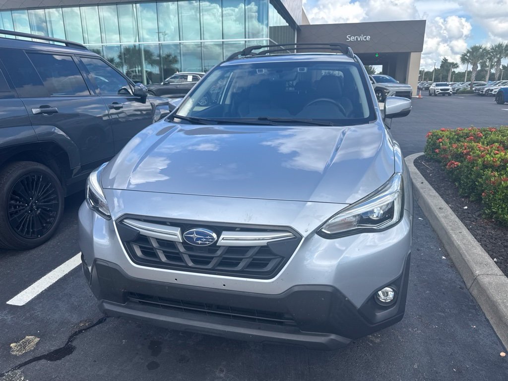 Used 2022 Silver Subaru Limited image 3
