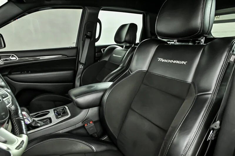 Used 2019  Jeep Trackhawk image 17