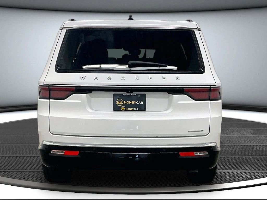 Used 2024 White Jeep Series II image 5