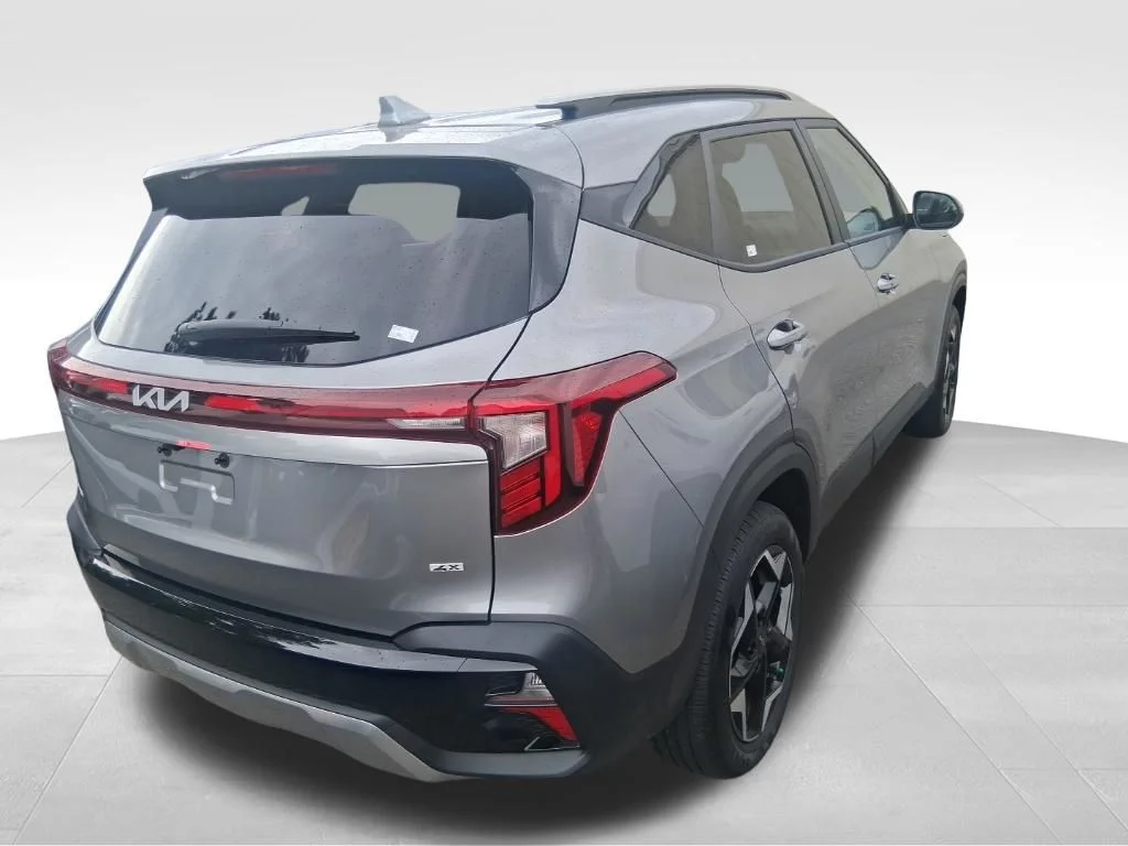 Used 2026 Gray Kia S image 4