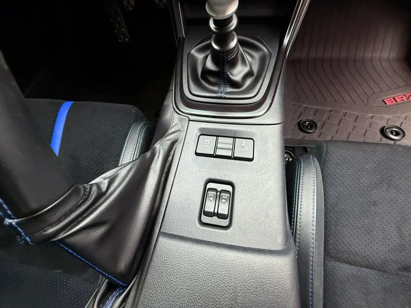 2025 Subaru BRZ tS - Photo 12