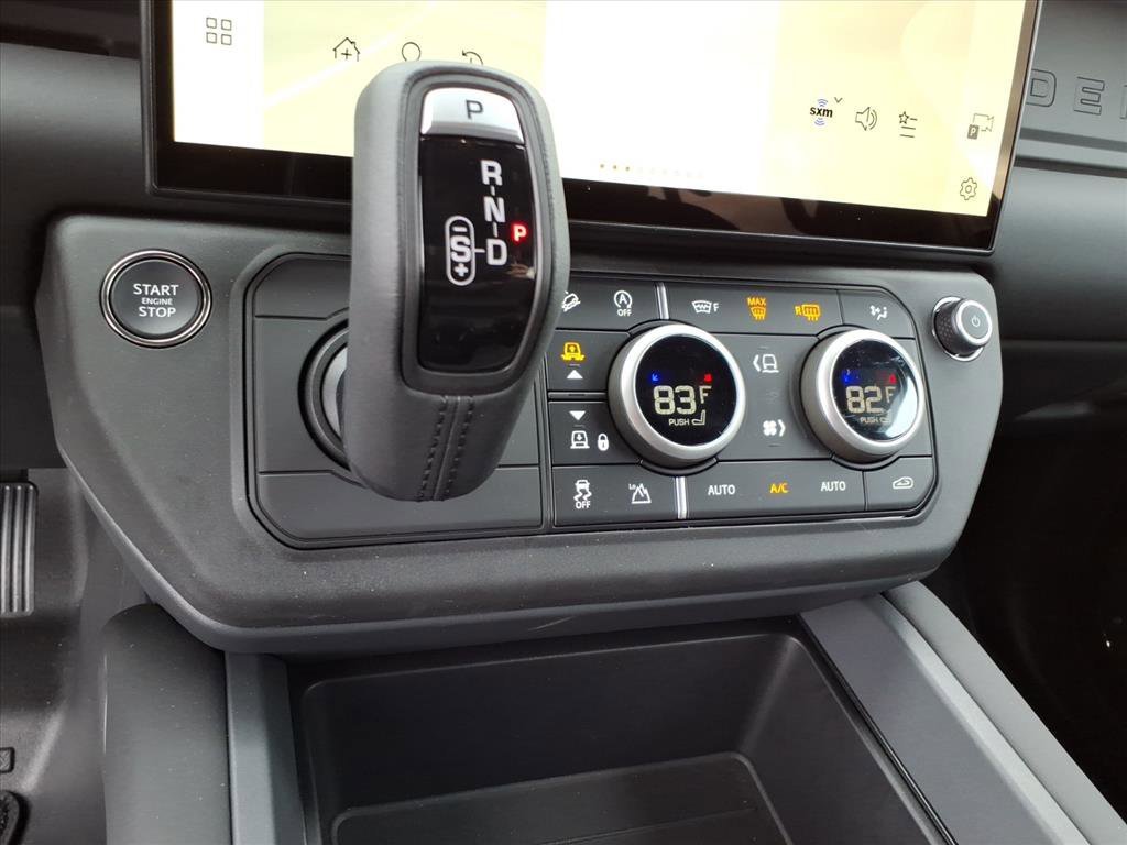2026 Land Rover Defender S - Photo 18