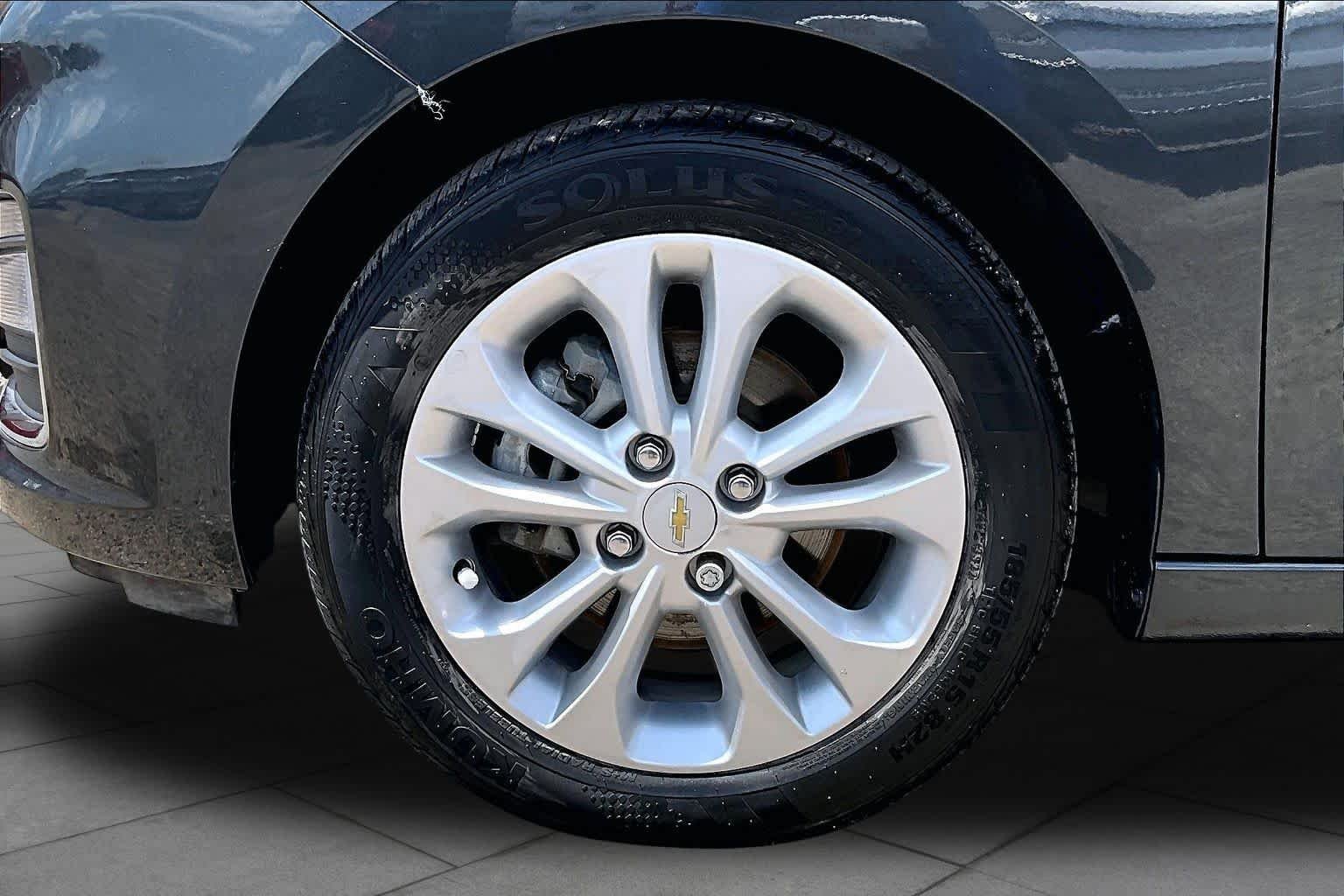 Used 2022 Nightfall Gray Chevrolet 1LT image 11