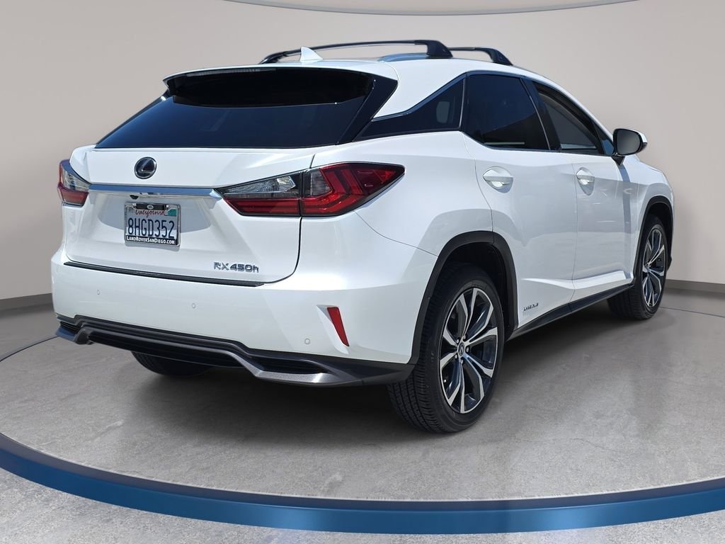 Used 2019 White Lexus 450h image 6