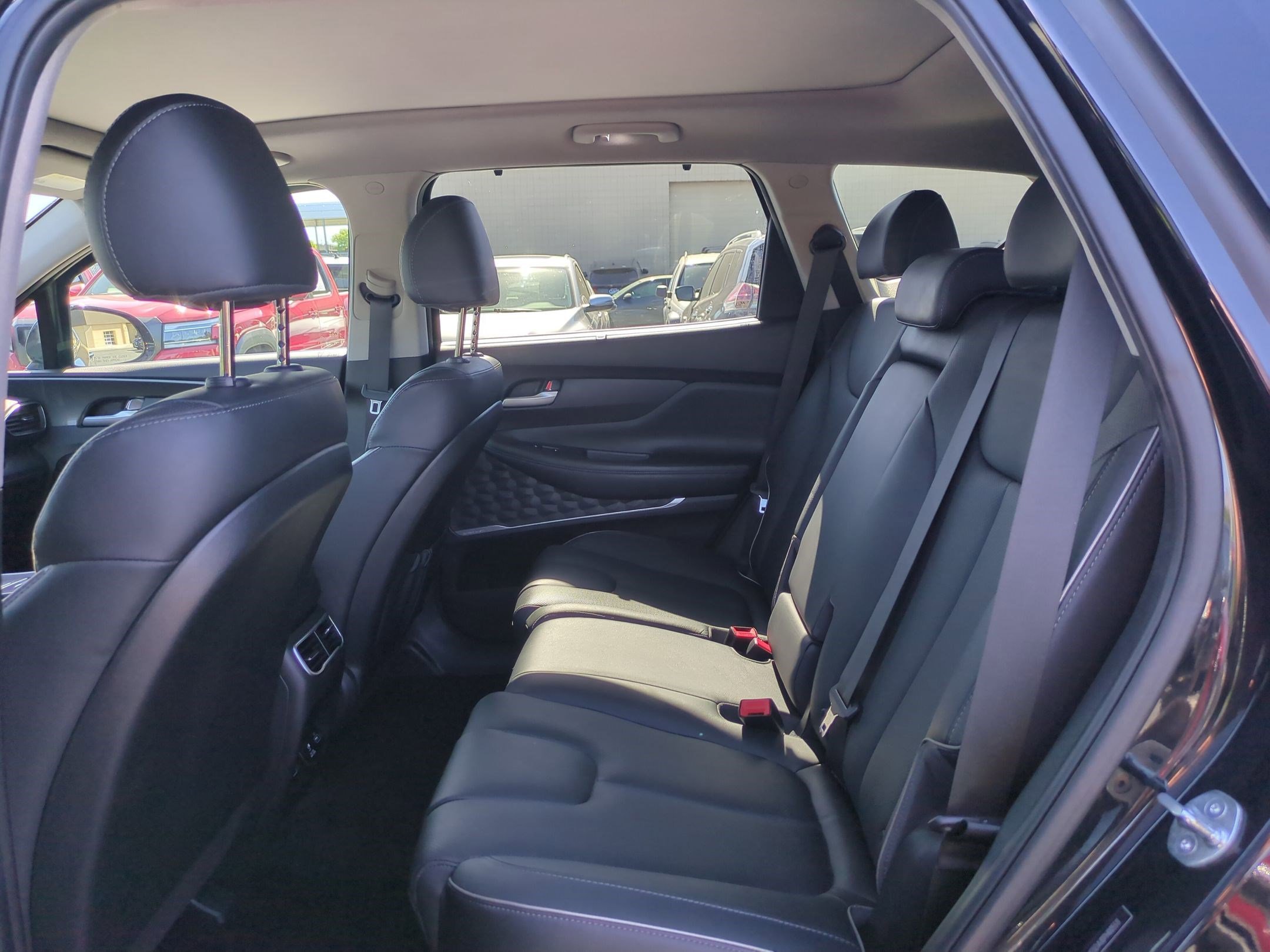 Certified Used 2023 Twilight Black Hyundai Limited image 28
