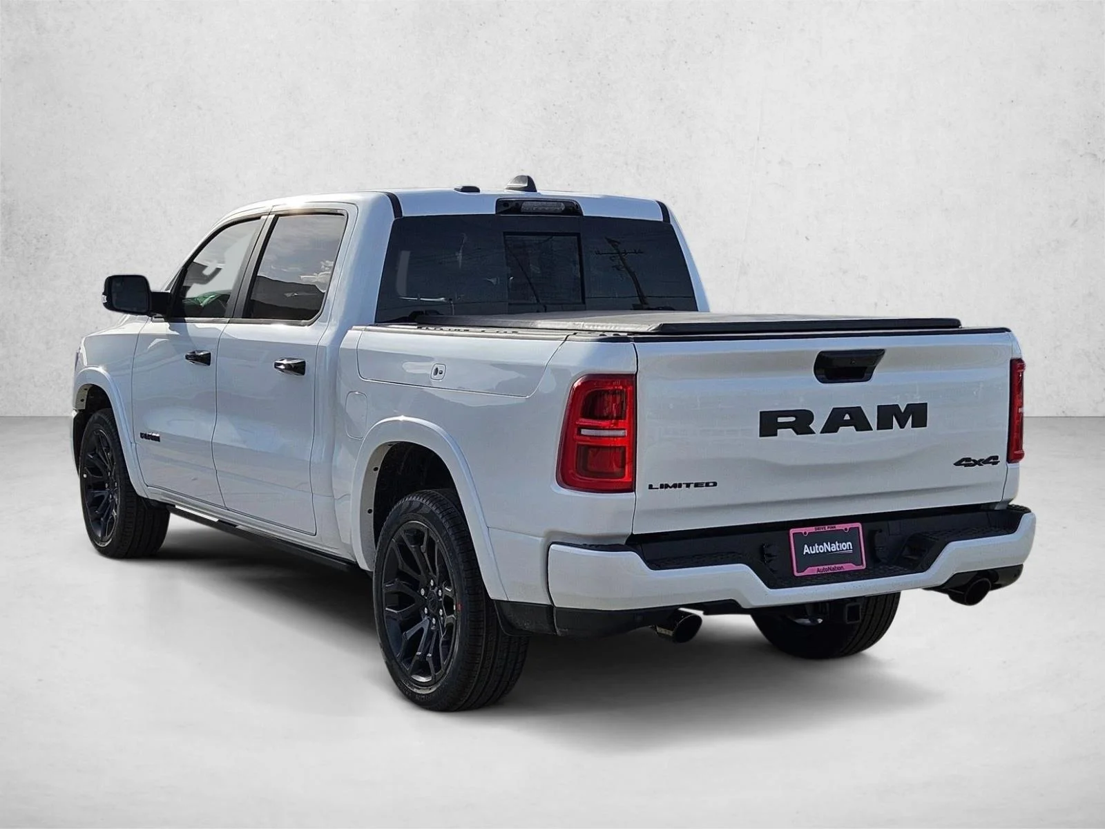 New 2026 Ivory White Tri-Coat Pearl-Coat Exterior Paint RAM Limited image 9