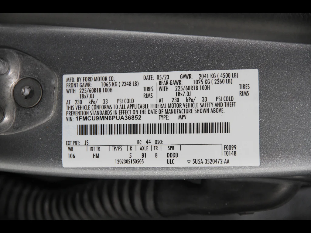 Certified Used 2023 Iconic Silver Ford ST-Line image 23