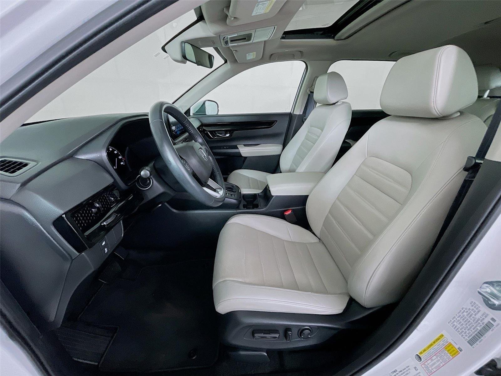 Used 2025 Platinum White Pearl Honda EX-L image 24