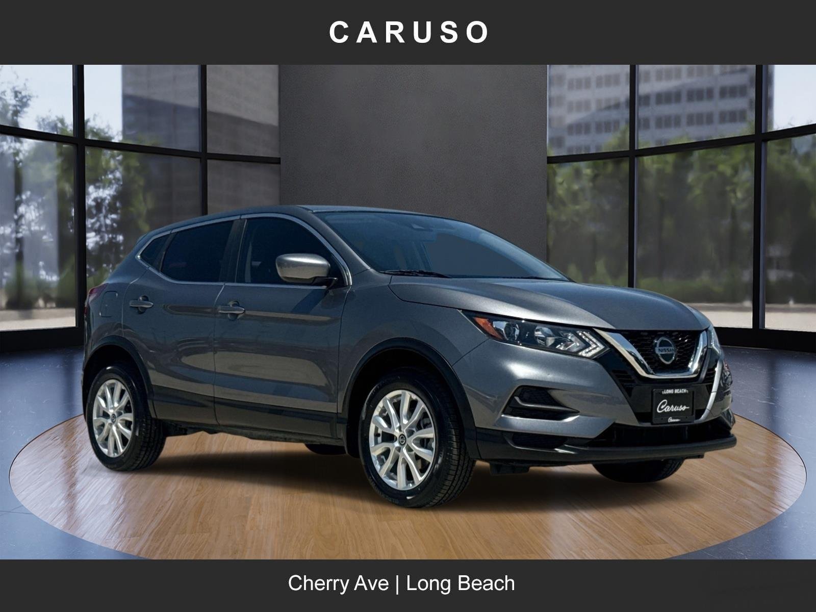 Used 2021 Gray Nissan S image 1