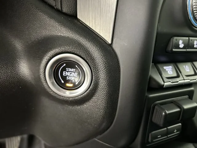 Used 2021 Black GMC Denali image 14