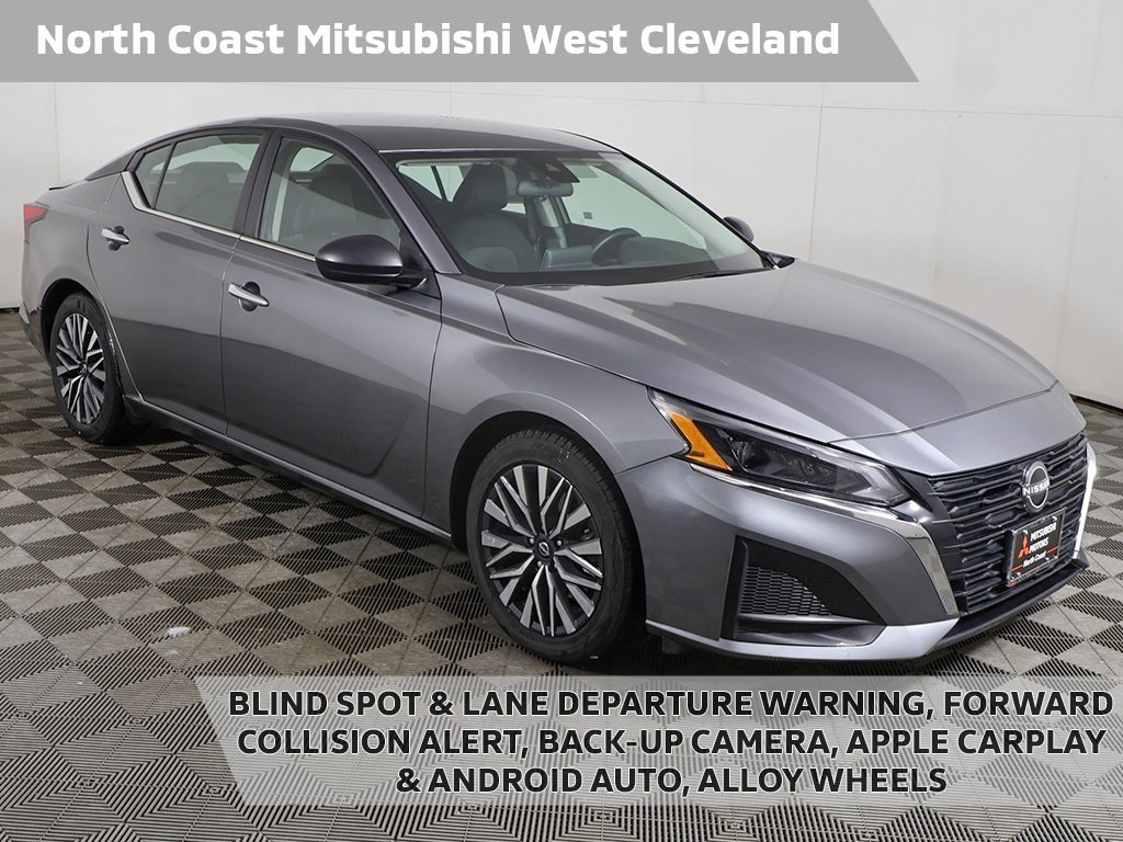 2024 Nissan Altima SV