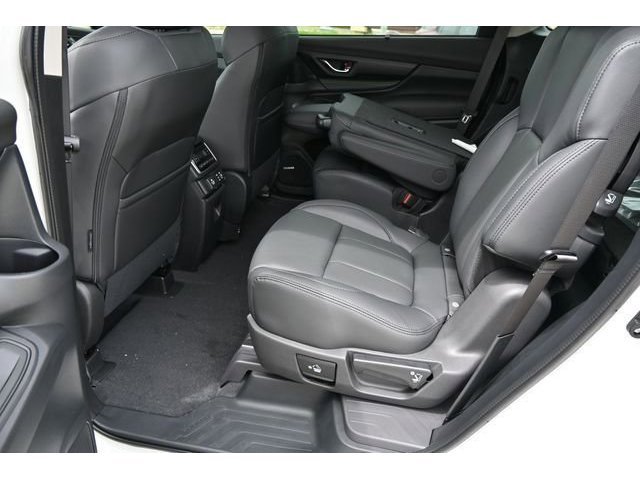 New 2026 White Subaru Onyx Edition Touring 7-Passenger image 51