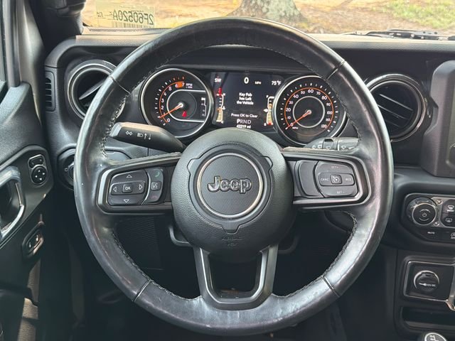 Used 2021 Silver Jeep Unlimited Sport Altitude image 24