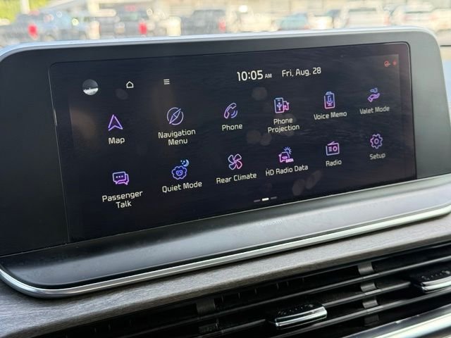 Used 2022 Gray Kia EX image 3