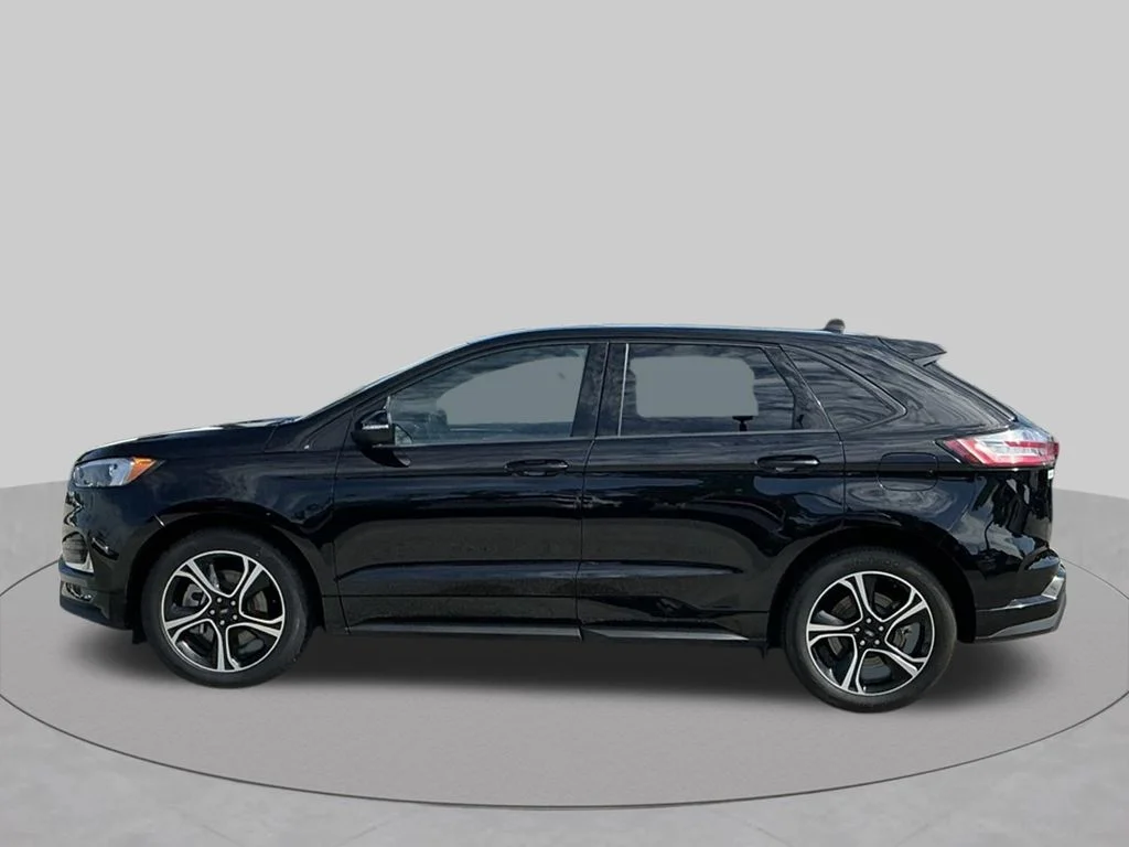 Used 2023 Black Ford ST image 4