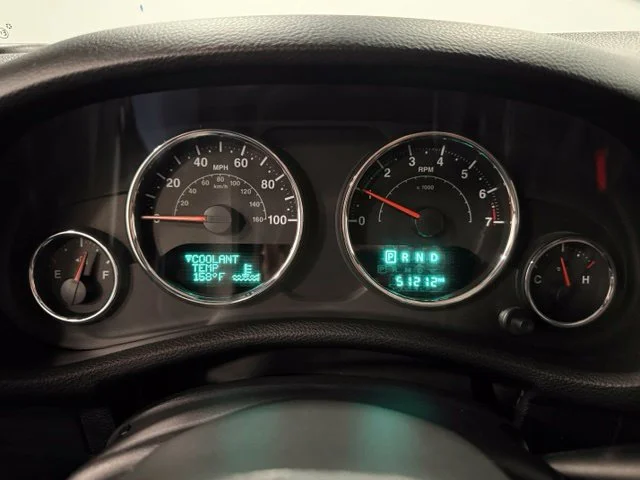 Used 2018 White Jeep Unlimited Sport image 16