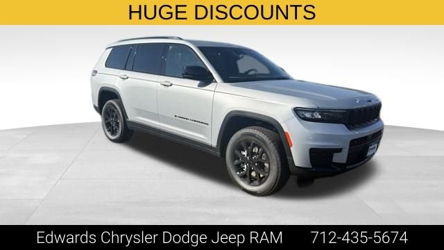 2025 Jeep Grand Cherokee L Altitude 4x4's photo