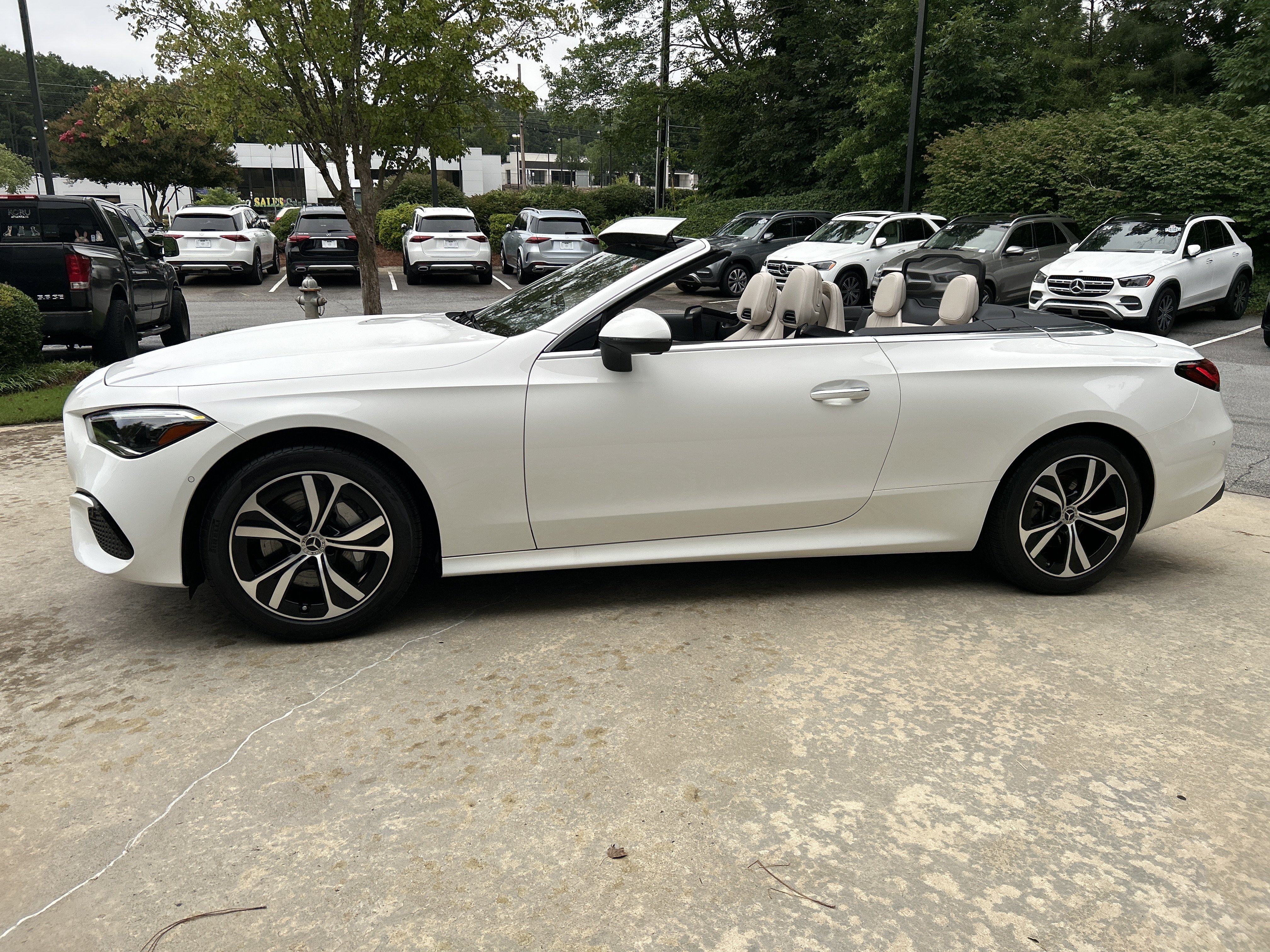 Certified Used 2025 Polar White Mercedes-Benz CLE 300 4MATIC® Cabriolet image 26