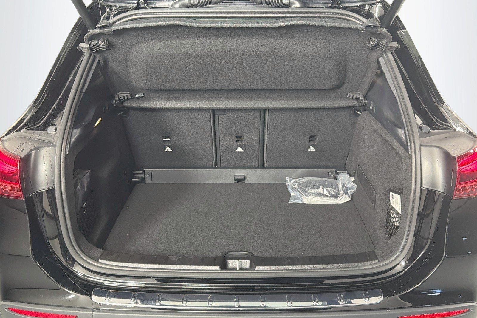 New 2026 Night Black Mercedes-Benz AMG® GLA 35 4MATIC SUV image 24