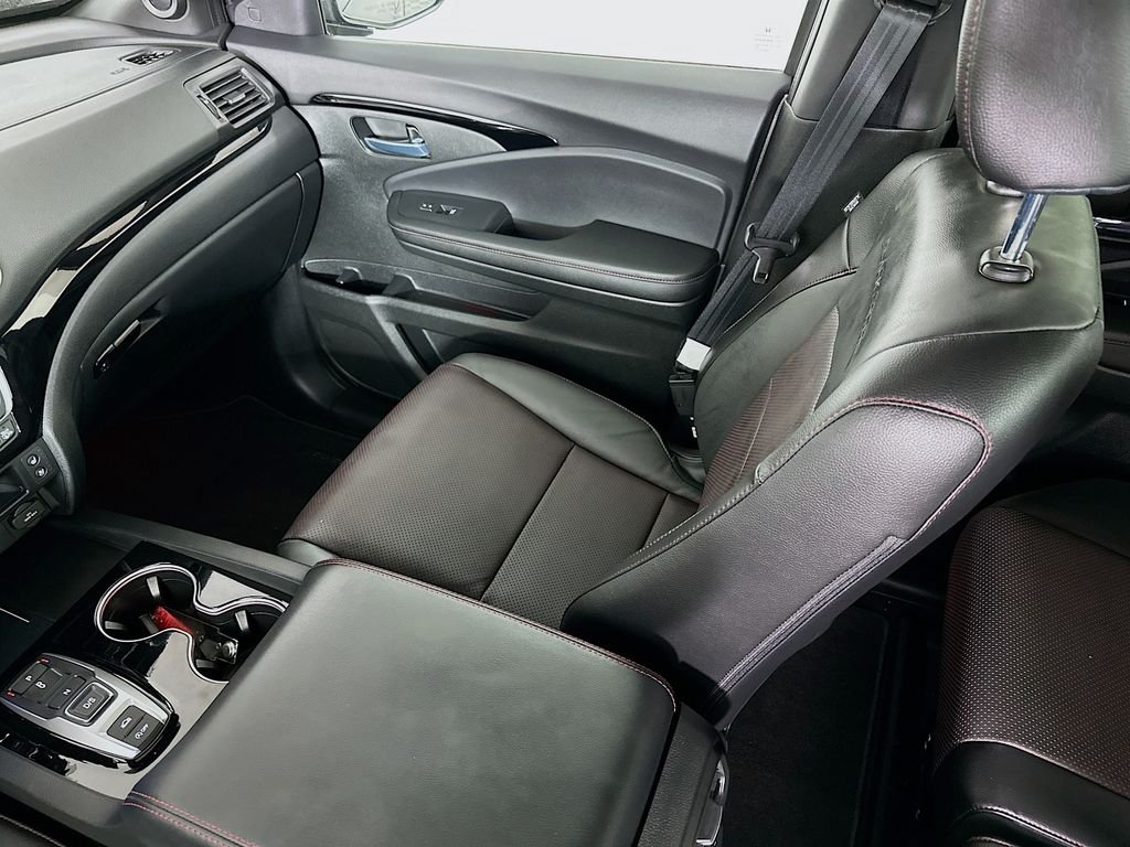 New 2026 Crystal Black Pearl Honda Black Edition image 24