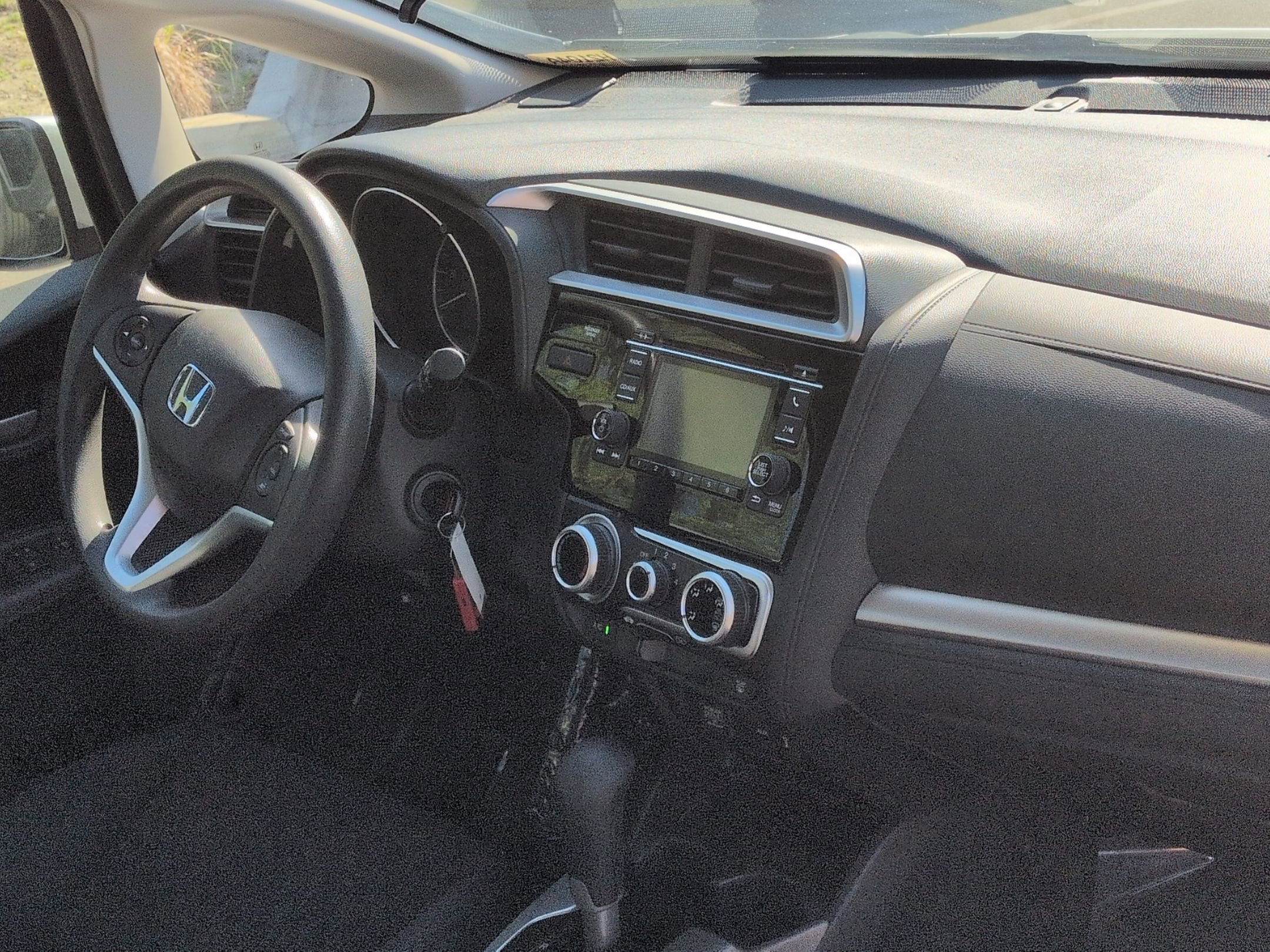 2015 Honda Fit LX - Photo 29