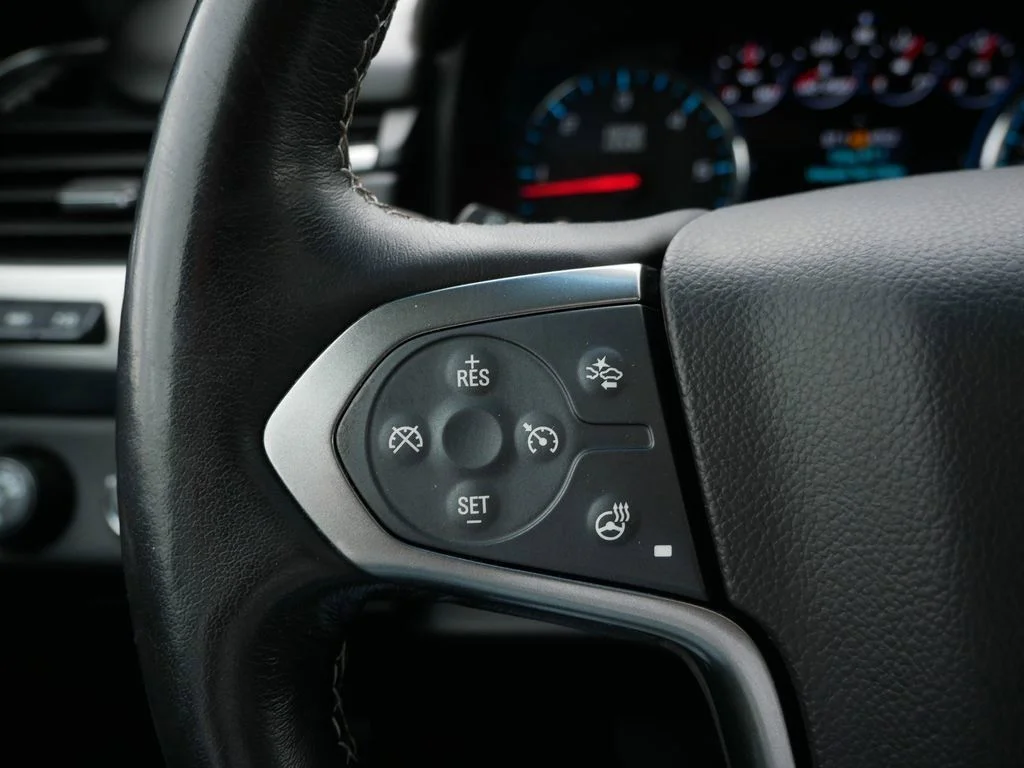 Used 2019 Gray Chevrolet Premier image 30