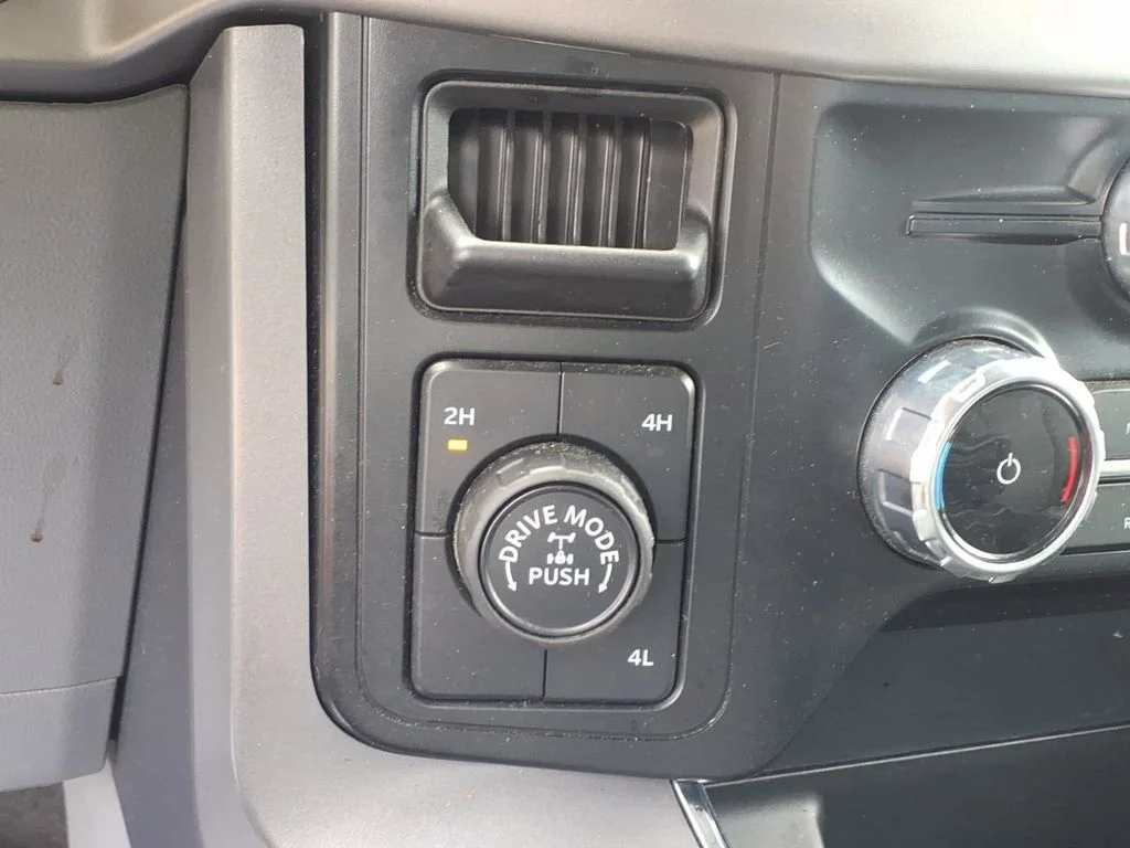 Used 2024 Gray Ford XLT image 14