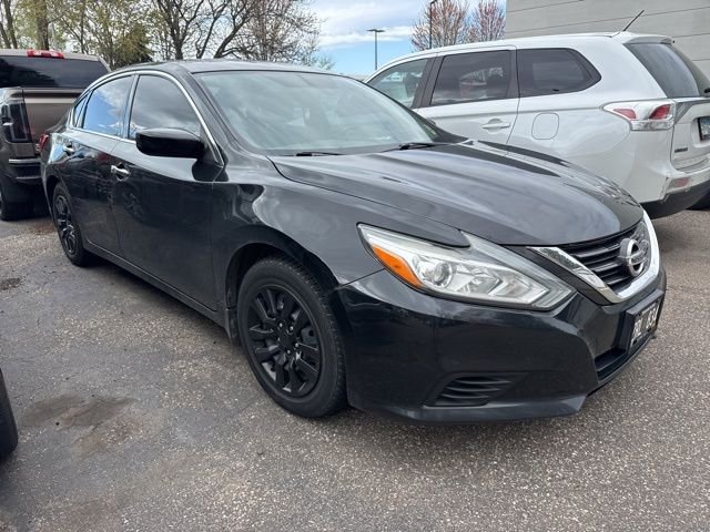 2016 Nissan Altima S