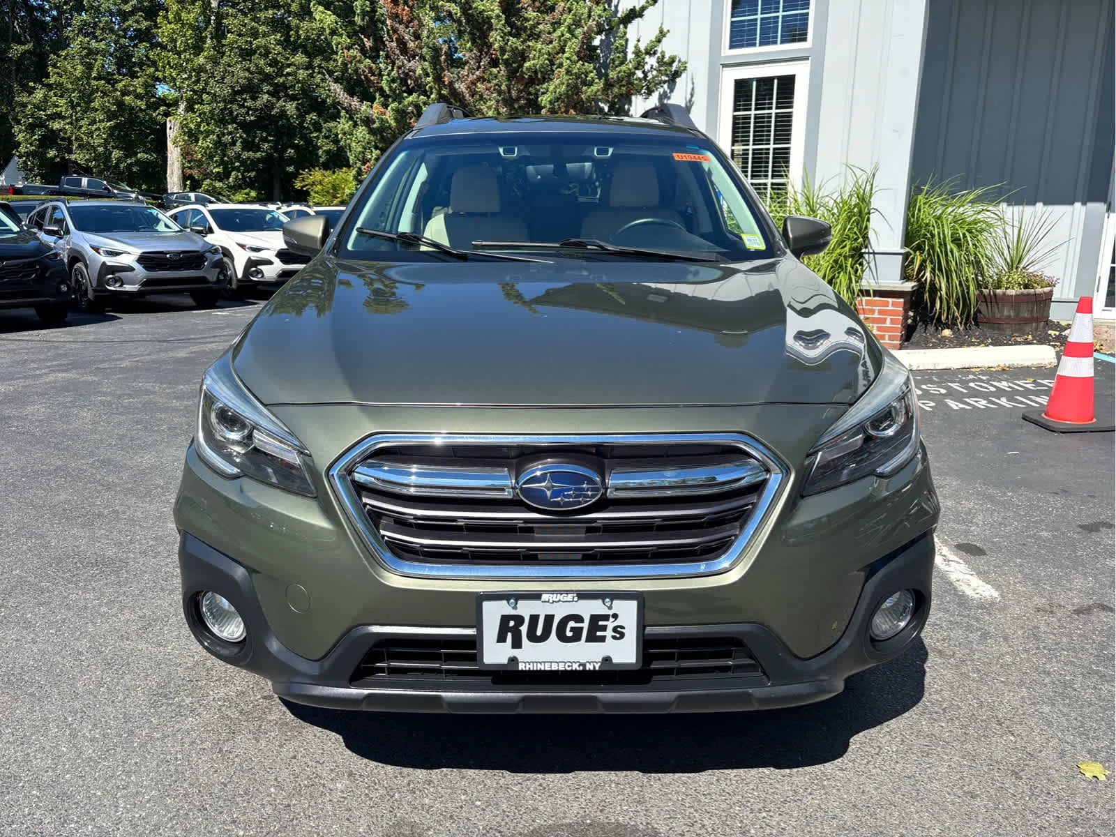 Used 2018 Wilderness Green Metallic Subaru Limited image 8