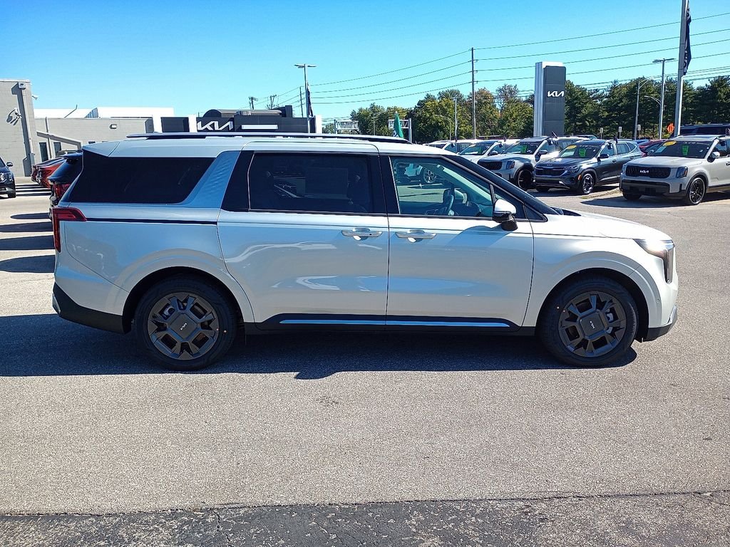 New 2026 Ivory Silver Kia SX image 2